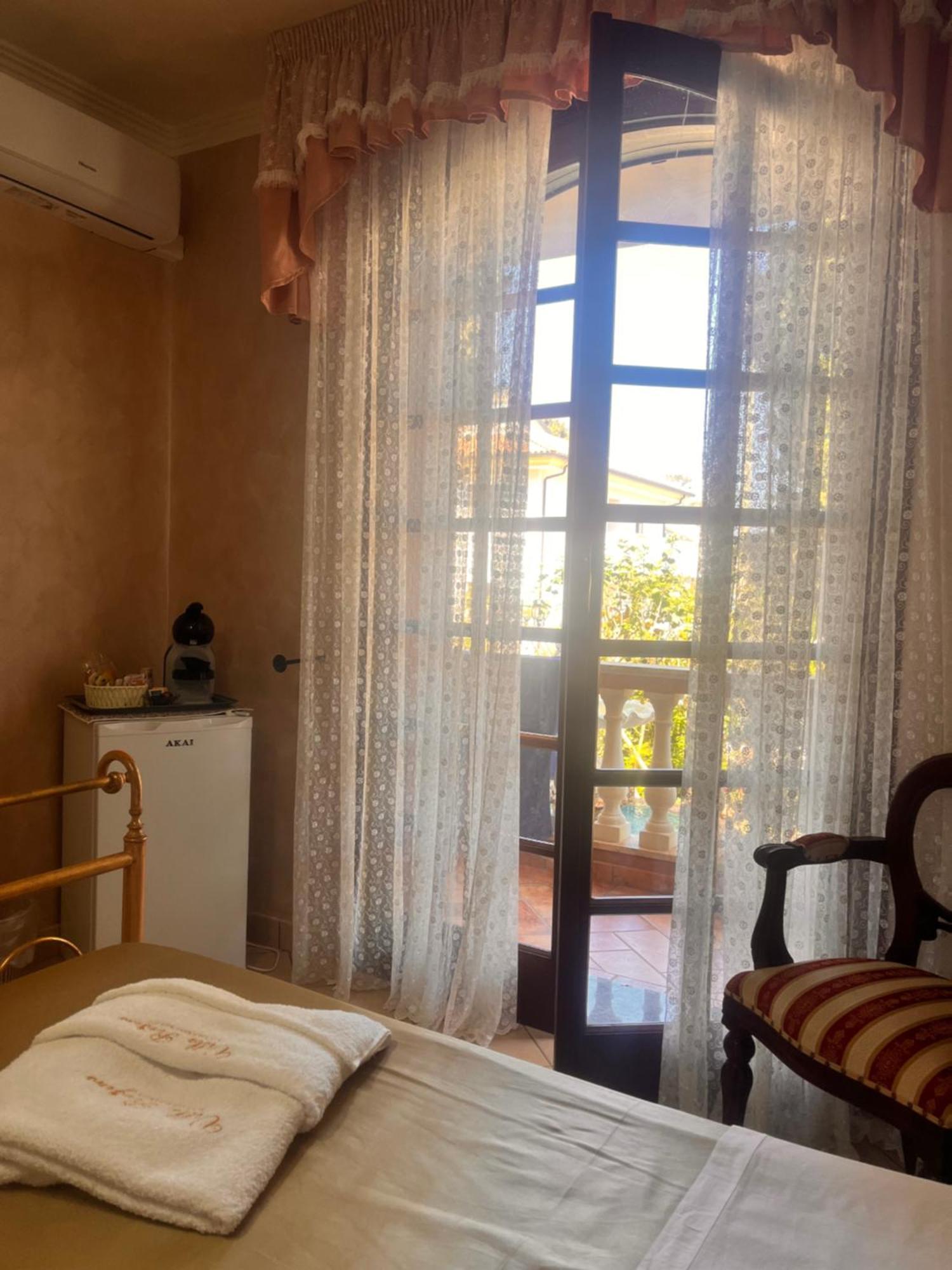 B&B Villa Regina Santa Domenica Talao Exterior foto